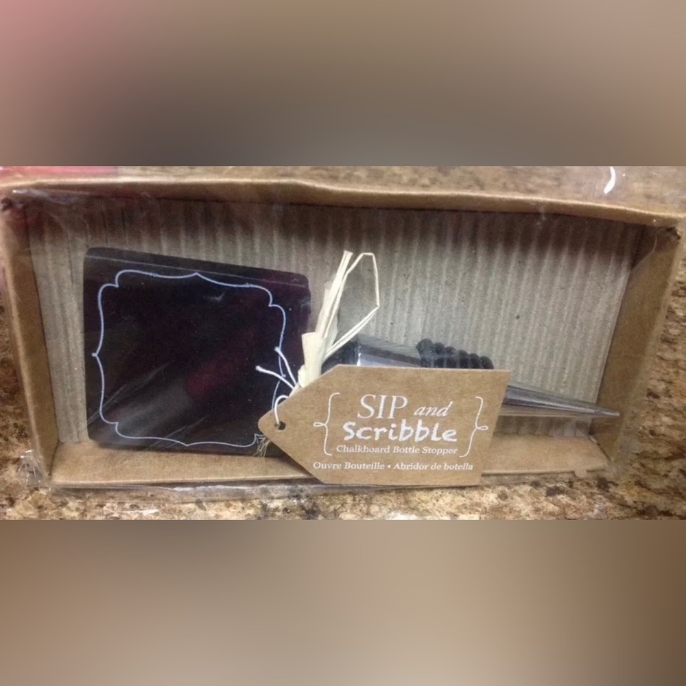 Chalkboard Wine Bottle Reusable Stopper Cork Sealer Bar Accessory Wedding Gift